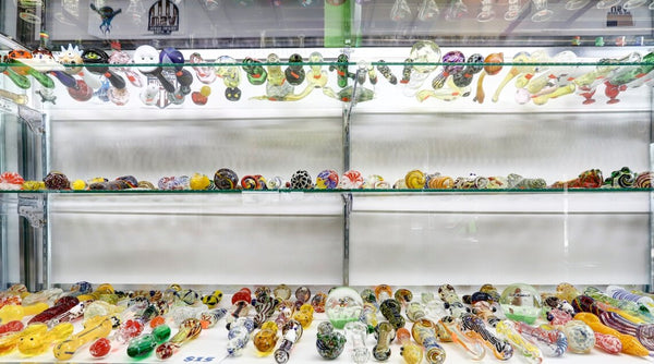 What you need to know when selling smoking pipes in the US