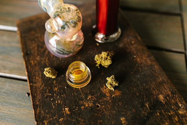 How to Maintain Your Smoking Accessories for Longevity